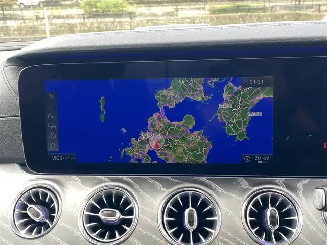 メルセデス・ベンツ ＣＬＳ２２０ｄ スポーツ エクスクルーシブPKG 福岡県 2018(平30)年 0.9万km ダイヤモンドホワイト ガラス・スライディングルーフ/エクスクルーシブパッケージ/本革シート/ヘッドアップディスプレイ/Burmesterサラウンドサウンドシステム/シートベンチレーター(前席)/AIR BODY CONTROL/レーダーセーフティパッケージ/アクティブディスタンスアシスト・ディストロニック/(自動再発進機能付)/アクティブステアリングアシスト/アクティブレーンチェンジングアシスト/アクティブエマージェンシーストップアシスト/PRE-SAFEインパルスサイド/PRE-SAFEサウンド/緊急回避補助システム/渋滞時緊急ブレーキ機能/アクティブブラインドスポットアシスト/アクティブレーンキーピングアシスト/PRE-SAFEプラス(被害軽減ブレーキ付後方衝突警告)/トラフィックアシストサイン/360°カメラシステム/エアバランスパッケージ/空気洗浄機能、パフュームアトマイザー付/アンビエントライト(64色)/メモリー付きパワーシート/シートヒーター(後席)/COMANDシステム/12.3インチワイドディスプレイ/HDDナビ/AM/FM/地デジ/AppleCarPlay/Android Auto/保証書/取説/スペアキー/ETC2.0