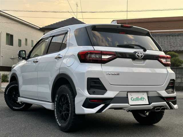 トヨタ ライズ Z 奈良県 2021(令3)年 4.8万km シャイニングホワイトパール モデリスタエアロ/純正ディーラーナビ(AVIC-RQ911)/TV/DVD/CD/USB/SD//フルフラットシート/社外アルミ/衝突軽減システム/レーンキープアシスト/コーナーセンサー/横滑り防止装置/LEDフォグライト/MTモード付AT/バックカメラ/ドラレコ/社外足回り