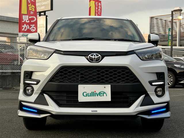 トヨタ ライズ Z 奈良県 2021(令3)年 4.8万km シャイニングホワイトパール モデリスタエアロ/純正ディーラーナビ(AVIC-RQ911)/TV/DVD/CD/USB/SD//フルフラットシート/社外アルミ/衝突軽減システム/レーンキープアシスト/コーナーセンサー/横滑り防止装置/LEDフォグライト/MTモード付AT/バックカメラ/ドラレコ/社外足回り
