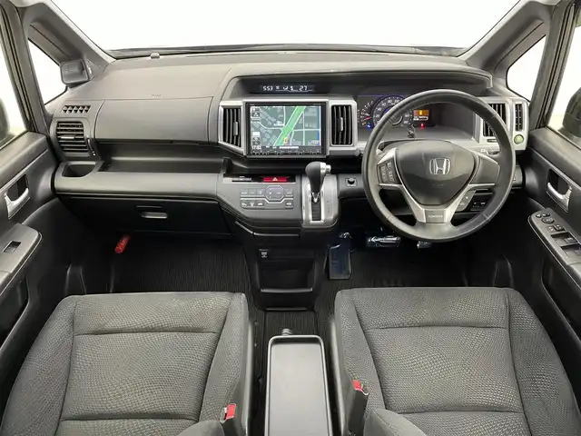 ホンダ ステップワゴン スパーダ Z 宮城県 2013(平25)年 6.5万km プレミアムスパークルブラックパール 純正ナビ/（VXM-135VFNi)/ETC/バックカメラ/両側パワースライドドア/フルセグTV/オートライト/純正フロアマット/パドルシフト/社外15インチアルミホイール