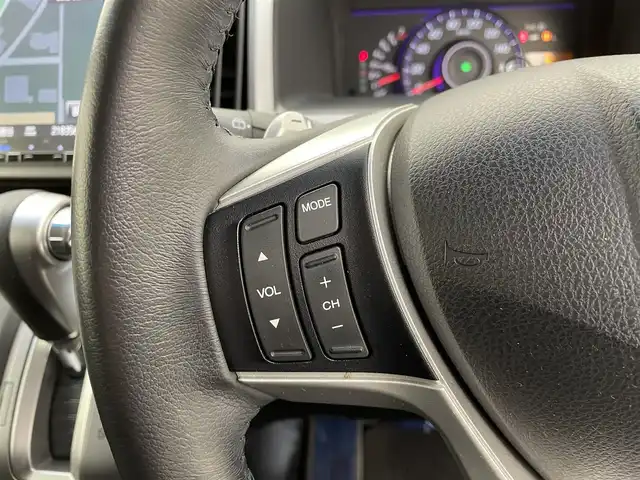 ホンダ ステップワゴン スパーダ Z 宮城県 2013(平25)年 6.5万km プレミアムスパークルブラックパール 純正ナビ/（VXM-135VFNi)/ETC/バックカメラ/両側パワースライドドア/フルセグTV/オートライト/純正フロアマット/パドルシフト/社外15インチアルミホイール