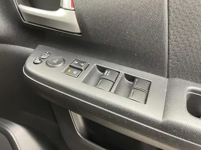 ホンダ ステップワゴン スパーダ Z 宮城県 2013(平25)年 6.5万km プレミアムスパークルブラックパール 純正ナビ/（VXM-135VFNi)/ETC/バックカメラ/両側パワースライドドア/フルセグTV/オートライト/純正フロアマット/パドルシフト/社外15インチアルミホイール