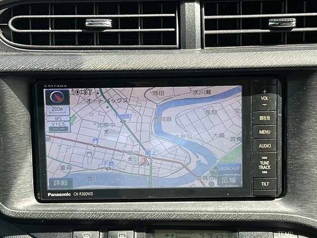 トヨタ アクア G 愛知県 2014(平26)年 11.4万km コバルトブルーメタリック 登録時走行距離113696km/社外7インチメモリナビ/(Bluetooth/フルセグTV/DVD/HDMI)/バックカメラ/ドラレコ前/ETC/ヘッドランプレベライザー/電格ミラー/革巻きステアリング/肘置き/純正フロアマット/社外ドアバイザー/リモコンキー/取説/保証書