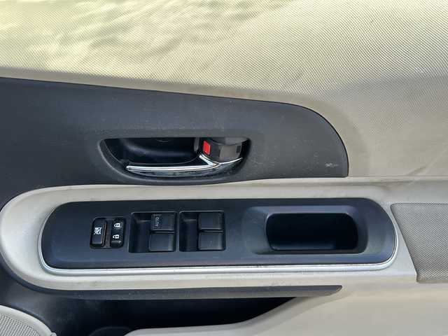 トヨタ アクア G 愛知県 2014(平26)年 11.4万km コバルトブルーメタリック 登録時走行距離113696km/社外7インチメモリナビ/(Bluetooth/フルセグTV/DVD/HDMI)/バックカメラ/ドラレコ前/ETC/ヘッドランプレベライザー/電格ミラー/革巻きステアリング/肘置き/純正フロアマット/社外ドアバイザー/リモコンキー/取説/保証書
