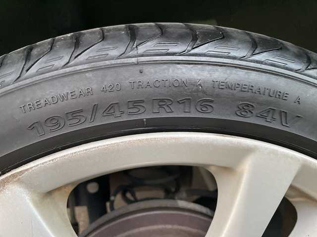 マツダ デミオ 13C－V 神奈川県 2012(平24)年 4.1万km スピリティッドグリーンメタリック 純正ＳＤナビ（C9Y7）/ＣＤ／ＤＶＤ/ワンセグＴＶ/ＥＴＣ/ワンオーナー/純正アルミホイール/純正フロアマット/オートライト/ＡＢＳ/ハロゲンヘッドライト/リモコンキー/エアバック/保証書/取扱説明書