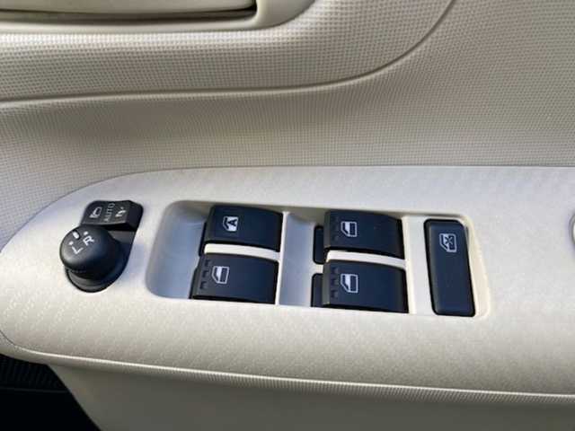 ダイハツ ムーヴ キャンバス G SA Ⅱ 兵庫県 2017(平29)年 4.1万km ファインミントメタリック 社外7型ナビ/・TV.BT.AM.FM/衝突軽減装置/バックカメラ/両側パワースライドドア/ドアバイザー/LEDヘッドライト