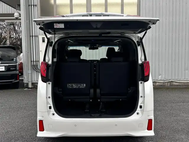 トヨタ アルファード SA Cパッケージ 静岡県 2017(平29)年 15.2万km ホワイトパールクリスタルシャイン ~JBLサウンド~/ユーザー買取車両/純正メーカーOPナビ/　【CD/DVD/BT/地デジフルセグTV】/純正18インチAW/純正LEDヘッドライト/純正フリップダウンモニター/黒本革シート/シートヒーター/Wサンルーフ/全方位カメラ/レーダークルーズコントロール/プリクラッシュセーフティシステム/ビルトインETC2.0/ウッドコンビステアリング/両側パワースライドドア/パワーバックドア/ステアリングヒーター/2列目オットマン/電動パーキングブレーキ/オートホールド/新車時保証書/取扱説明書/スペアキー×1