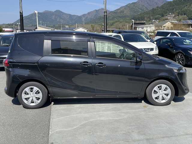トヨタ シエンタ ハイブリッド G セーフティエディション 山梨県 2020(令2)年 1.5万km ブラックマイカ ・純正SDナビ/・フルセグTV　BT/・全方位カメラ/・バックカメラ/・両側パワースライドドア/・前後コーナーセンサー/・ETC/・LEDライト/・レーンアラート/・前後ドラレコ/・オートハイビーム/・ウインカーミラー