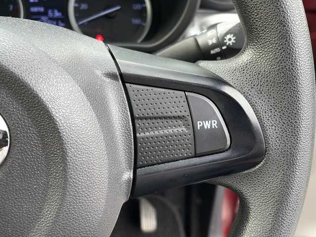 ダイハツ キャスト スタイル X 神奈川県 2016(平28)年 5.3万km ファイアークォーツレッドM 社外ＳＤナビ /Bluetooth/ＤＶＤ/ＣＤ//フルセグＴＶ/バックカメラ　/スマートキー　/プッシュスタート　　/ＥＴＣ　/スペアキー1本/オートエアコン　/前後ドライブレコーダー/リヤワイパー/ベンチシート/純正フロアマット/ABS/横滑り防止装置/盗難防止装置/オートライト　/ハロゲンヘッドライト