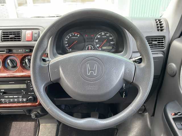 ホンダ バモス L 青森県 2005(平17)年 11万km パープリッシュブルーメタリック 4WD/5速マニュアル車/純正CD/MD/キーレス/純正フロアマット/リアスポイラー