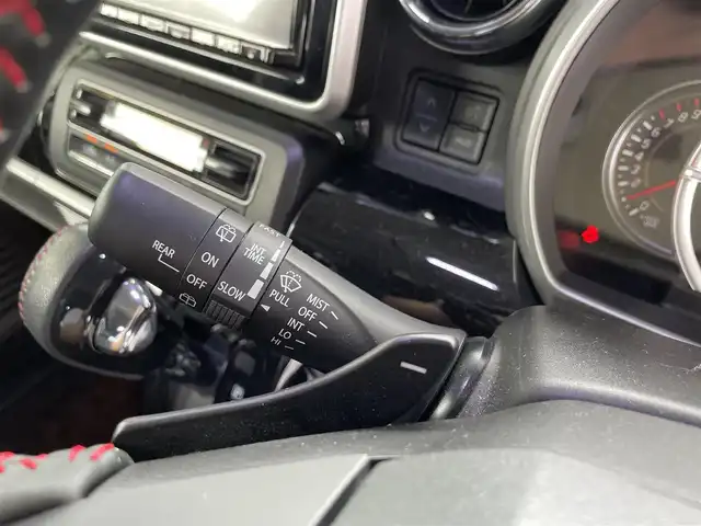 スズキ スペーシア カスタム HYBRID XS ターボ 三重県 2021(令3)年 4.8万km ピュアホワイトパール/ブラック2トーン 登録時47406km/ワンオーナー/ハーフレザーシート/4WD/禁煙車/純正ナビ/（AM/FM/TV/Bluetooth）/フルセグTV/アラウンドビューモニター/レーダークルーズコントロール/ドライブレコーダー/ステアリングスイッチ/パドルシフト/両側パワースライドドア/シートヒーター/社外レーダー/衝突軽減システム/車線逸脱防止機能/コーナーセンサー/HUD/アイドリングストップ/純正フロアマット/純正AW/プッシュスタート/スペアキー