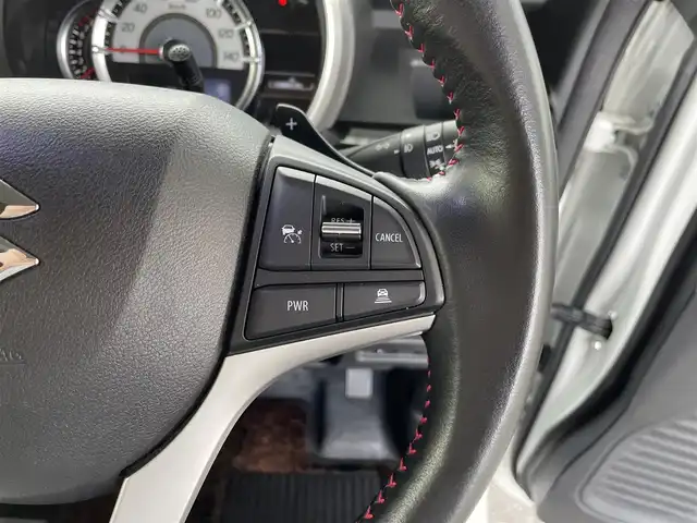 スズキ スペーシア カスタム HYBRID XS ターボ 三重県 2021(令3)年 4.8万km ピュアホワイトパール/ブラック2トーン 登録時47406km/ワンオーナー/ハーフレザーシート/4WD/禁煙車/純正ナビ/（AM/FM/TV/Bluetooth）/フルセグTV/アラウンドビューモニター/レーダークルーズコントロール/ドライブレコーダー/ステアリングスイッチ/パドルシフト/両側パワースライドドア/シートヒーター/社外レーダー/衝突軽減システム/車線逸脱防止機能/コーナーセンサー/HUD/アイドリングストップ/純正フロアマット/純正AW/プッシュスタート/スペアキー