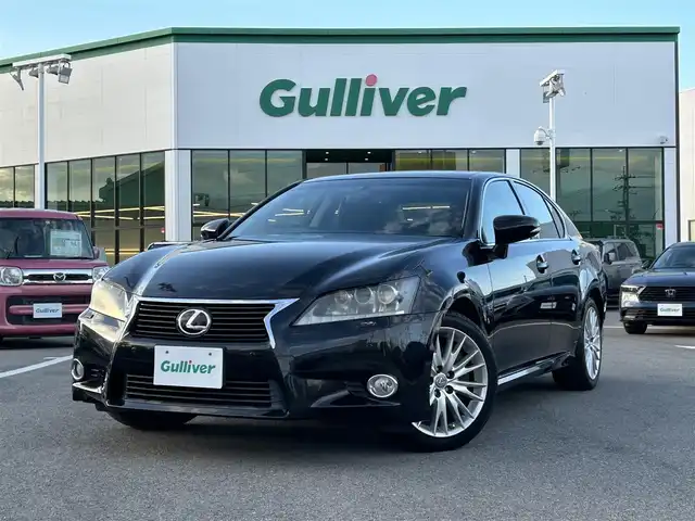 レクサス ＧＳ 350 バージョンL 愛媛県 2013(平25)年 5.7万km スターライトブラックガラスフレーク 登録時走行距離：57007km/メーカーOP純正ナビ/ビルトインETC/バックカメラ/クルコン/パドルシフト/パーキングアシスト/衝突軽減システム/盗難防止装置/横滑り防止装置/サンルーフ/D+Nシートヒーター/D+Nパワーシート/オートライト/オートハイビーム/エンジンスタートボタン/スマートキー/純正フロアマット