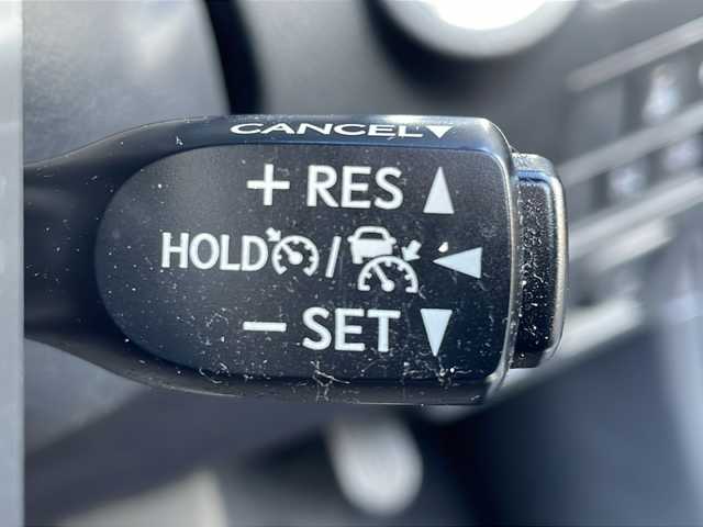 トヨタ ハイラックス Z 山口県 2023(令5)年 2.2万km アティチュードブラックマイカ ワンオーナー/4WD/ディーゼル/純正メーカーナビ/・AM/FM/Bluetooth/パノラミックビューモニター/ドライブレコーダー/ETC/トヨタセーフティセンス/・プリクラッシュセーフティ/・レーンディパーチャーアラート/・レーダークルーズコントロール/・ロードサインアシスト/・先行車発進告知機能/・ドライブスタートコントロール/クリアランスソナー/バックソナー/ダウンヒルアシスト/スマートキー/スペアキー/トノカバー/純正LEDヘッドライト/純正17インチAW