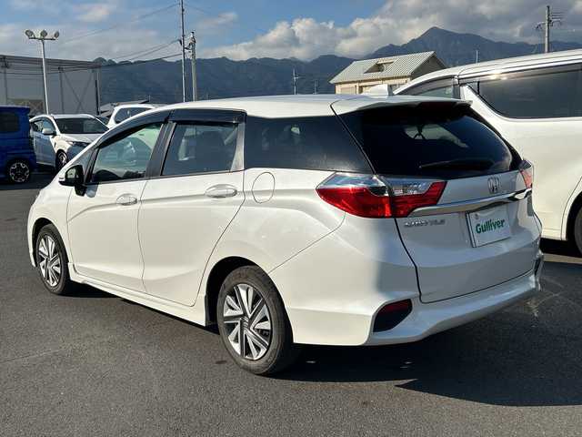 ホンダ シャトル G ホンダセンシング 鹿児島県 2019(平31)年 4.7万km プラチナホワイトパール クルーズコントロール/レーンキープアシスト/CD再生/パワーステアリング/保証書/取扱説明書/記録簿/アイドリングストップ/スペアキー/ミュージックプレイヤー接続/フルフラットシート/純正フロアマット/横滑り防止装置/衝突被害軽減システム