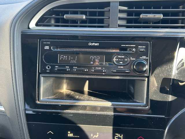 ホンダ シャトル G ホンダセンシング 鹿児島県 2019(平31)年 4.7万km プラチナホワイトパール クルーズコントロール/レーンキープアシスト/CD再生/パワーステアリング/保証書/取扱説明書/記録簿/アイドリングストップ/スペアキー/ミュージックプレイヤー接続/フルフラットシート/純正フロアマット/横滑り防止装置/衝突被害軽減システム