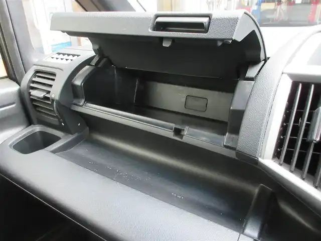 ホンダ ステップワゴン スパーダ Z インターナビセレ 鹿児島県 2012(平24)年 9.1万km ポリッシュドメタルメタリック ワンオーナー/純正HDDインターナビ/リヤエンターテイメントシステム/マルチビューカメラシステム/ビルトインETC/クルーズコントロール/両側パワースライドドア/革巻きステアリング/パドルシフト/スマートキー×2本/取説&保証書有り