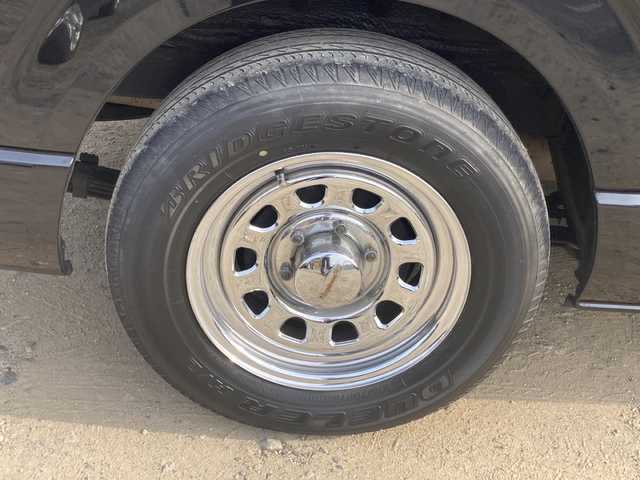 トヨタ ハイエース GL 岩手県 2013(平25)年 8.2万km ブラックマイカ ワンオーナー/4WD/社外SDナビ/・CN-5300WD/CD、DVD、BT、MSV、フルセグTV/社外フリップダウンモニター/ベットキットシート/バックカメラ/ETC/革調シートカバー/ウッドコンビハンドル/リモコンキー/フロアマット/片側パワースライドドア/オートライト/キセノンライト/フォグランプ/保証書/取扱説明書