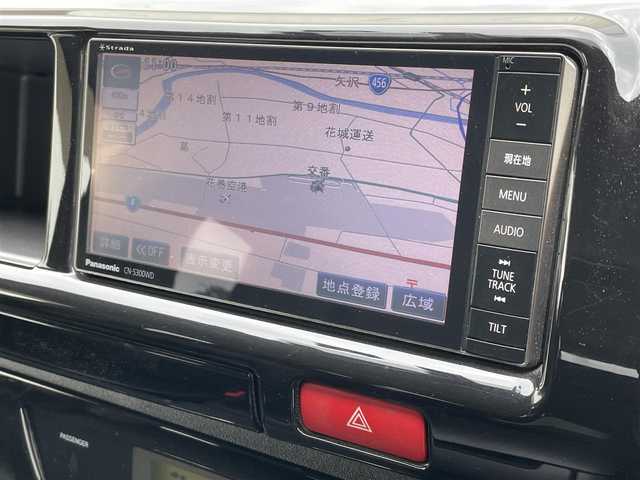 トヨタ ハイエース GL 岩手県 2013(平25)年 8.2万km ブラックマイカ ワンオーナー/4WD/社外SDナビ/・CN-5300WD/CD、DVD、BT、MSV、フルセグTV/社外フリップダウンモニター/ベットキットシート/バックカメラ/ETC/革調シートカバー/ウッドコンビハンドル/リモコンキー/フロアマット/片側パワースライドドア/オートライト/キセノンライト/フォグランプ/保証書/取扱説明書