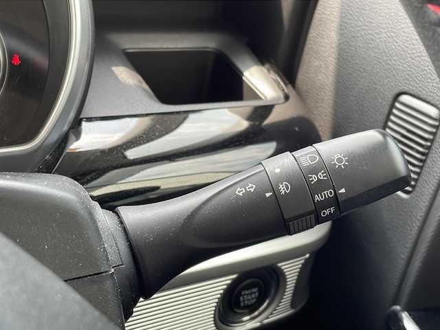 スズキ スペーシア カスタム HYBRID XS ターボ 福岡県 2018(平30)年 9万km ピュアホワイトP 社外メモリナビ/FM/AM/CD/DVD/SD/BT/フルセグTV/バックカメラ/デュアルカメラブレーキサポート/両側パワースライドドア/シートヒーター/プッシュスタート/ETC/パドルシフト/サンシェード/純正フロアマット/純正ドアバイザー/純正アルミホイール