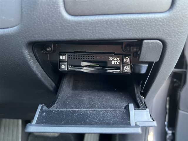 レクサス ＧＳ 300h バージョンL 栃木県 2013(平25)年 5.2万km マーキュリーグレーマイカ サンルーフ/純正HDDナビ/BT/CD/USB/HDD/TV/バックカメラ/黒レザーシート/前席パワーシート/前席シートヒーター/前席エアシート/パワーバックドア/クルーズコントロール/パドルシフト/前後コーナーセンサー/純正18インチAW/LEDヘッドライト/フォグランプ/オートライト/ヘッドライトウォッシャー/カードキー/ETC