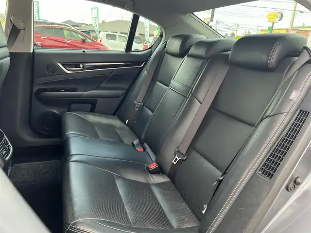 レクサス ＧＳ 300h バージョンL 栃木県 2013(平25)年 5.2万km マーキュリーグレーマイカ サンルーフ/純正HDDナビ/BT/CD/USB/HDD/TV/バックカメラ/黒レザーシート/前席パワーシート/前席シートヒーター/前席エアシート/パワーバックドア/クルーズコントロール/パドルシフト/前後コーナーセンサー/純正18インチAW/LEDヘッドライト/フォグランプ/オートライト/ヘッドライトウォッシャー/カードキー/ETC