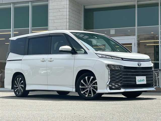 トヨタ ヴォクシー S－Z 兵庫県 2022(令4)年 4.4万km ホワイトパールクリスタルシャイン 純正ディスプレイオーディオ/バックカメラ/ETC2.0/前後ドライブレコーダー/前席シートヒーター/両側パワースライドドア/LEDオートライト/電動パーキングブレーキ/ライトレベライザー/オートホールド