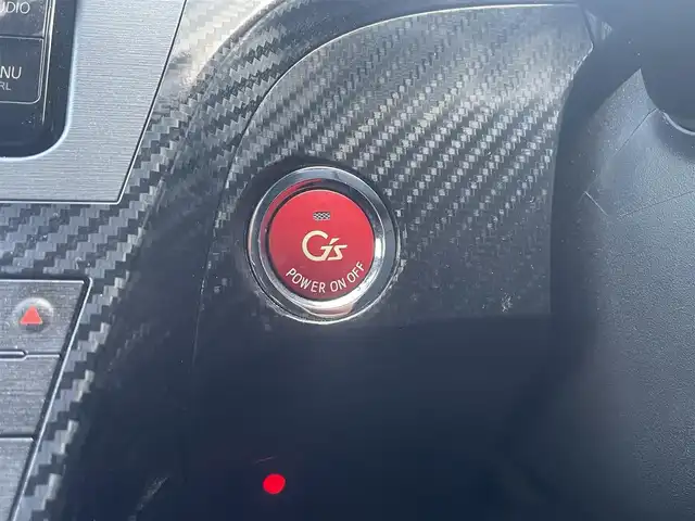 トヨタ プリウス S ツーリングセレ G’s 栃木県 2015(平27)年 10.5万km ホワイトパールクリスタルシャイン (株)IDOMが運営する【じしゃロン宇都宮店】の自社ローン専用車両になります。こちらは現金またはオートローンご利用時の価格です。自社ローンご希望の方は別途その旨お申付け下さい/純正ナビ/バックカメラ/フルセグ/ＤＶＤ/Ｂｌｕｅｔｏｏｔｈ/ビルトインＥＴＣ/スマートキー/スペアキー/プッシュボタンスタート/ＨＩＤヘッドライト/フォグライト/オートライト/純正アルミホイール