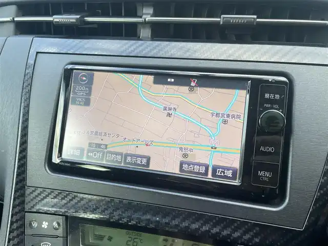 トヨタ プリウス S ツーリングセレ G’s 栃木県 2015(平27)年 10.5万km ホワイトパールクリスタルシャイン (株)IDOMが運営する【じしゃロン宇都宮店】の自社ローン専用車両になります。こちらは現金またはオートローンご利用時の価格です。自社ローンご希望の方は別途その旨お申付け下さい/純正ナビ/バックカメラ/フルセグ/ＤＶＤ/Ｂｌｕｅｔｏｏｔｈ/ビルトインＥＴＣ/スマートキー/スペアキー/プッシュボタンスタート/ＨＩＤヘッドライト/フォグライト/オートライト/純正アルミホイール