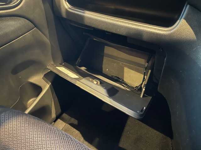 日産 セレナ ハイウェイスター 宮城県 2013(平25)年 8.6万km スーパーブラック 4WD/純正メモリーナビ/MC312D-W/CD/DVD/Bluetooth/TV/バックカメラ/インテリジェントキー/プッシュスタート/ドアバイザー/フロアマット/新車時保証書/取扱説明書/スペアキー　１