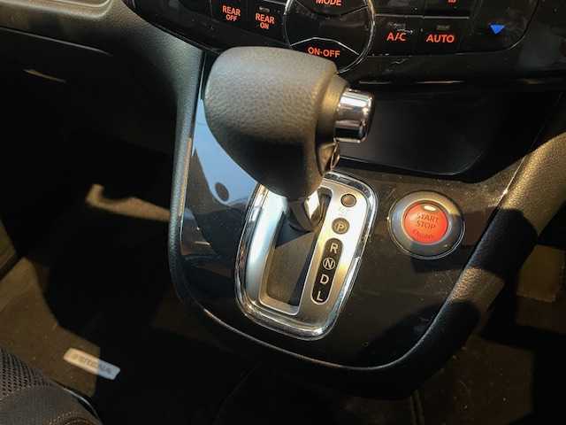 日産 セレナ ハイウェイスター 宮城県 2013(平25)年 8.6万km スーパーブラック 4WD/純正メモリーナビ/MC312D-W/CD/DVD/Bluetooth/TV/バックカメラ/インテリジェントキー/プッシュスタート/ドアバイザー/フロアマット/新車時保証書/取扱説明書/スペアキー　１