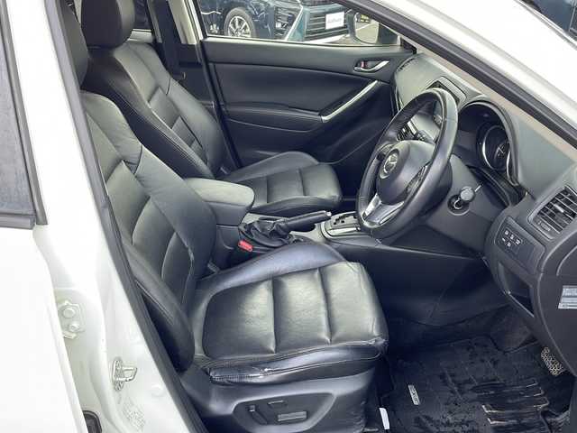マツダ ＣＸ－５ XD Lパッケージ 島根県 2013(平25)年 6.9万km クリスタルホワイトパールマイカ 社外SDナビゲーション/フルセグ BT /バックカメラ/クルーズコントロール/レザーシート/D席パワーシート/D席シートヒーター/社外前方ドライブレコーダー/ETC/AUTOライト/純正19インチアルミホイール