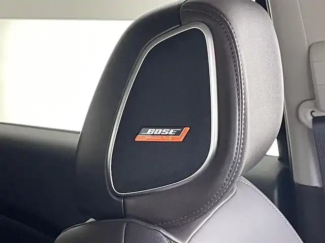 日産 オーラ G 愛知県 2024(令6)年 0.2万km ガーネットレッド/スーパーブラック 2トーン 純正９型ナビ　フルセグＴＶ　ＨＤＭＩ　プロパイロット　ＢＯＳＥサウンド　デジタルインナーミラー　前後ドラレコ　ワイヤレス充電　シートヒーター　ＬＥＤライト　衝突軽減　追従クルコン　コーナーセンサ　電動パーキング　フォグランプ　ステアリングヒーター　ETC2.0　禁煙車