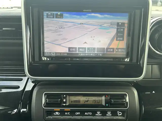 スズキ スペーシア カスタム HYBRID XS 大阪府 2018(平30)年 8万km ブルーイッシュブラックパール3 (株)IDOMが運営する【じしゃロン堺店】の自社ローン専用車両になります。/こちらは現金またはオートローンご利用時の価格です。自社ローンご希望の方は別途その旨お申付け下さい