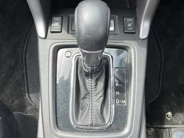 スバル フォレスター 2．0i－L アイサイト 富山県 2013(平25)年 7.6万km ヴェネチアンレッドパール ４WD/社外ナビ/フルセグTV/Bluetooth/バックカメラ/ドライブレコーダー/衝突被害軽減ブレーキ/レーンキープアシスト/レーダークルーズコントロール/ダウンヒルアシスト/ETC/オートライト/ウインカーミラー/アイドリングストップ/横滑り防止機能
