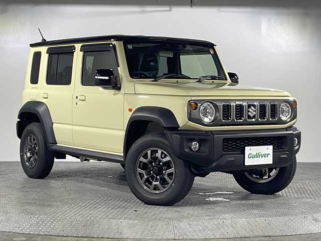 スズキ ジムニー ノマド FC 沖縄県 2025(令7)年 0.1万km ベージュ 禁煙車　/４ＷＤ　/ワンオーナー/8インチ純正ディーラーＯＰナビ/【ＣＤ／ＤＶＤ／フルセグＴＶ／ＢＴ】　/バックカメラ　/ＥＴＣ　/レーダークルーズコントロール　/レーダーブレーキサポート/ダウンヒルアシストコントロール　/ＬＥＤヘッドライト　/ヘッドライトウォッシャー/１５インチ純正アルミ/背面タイヤ
