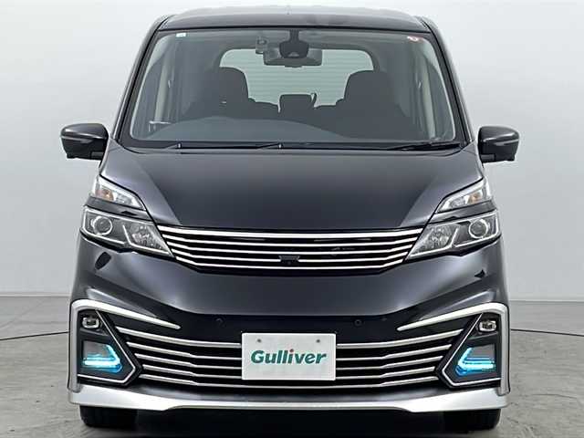 日産 セレナ ライダー 道央・札幌 2016(平28)年 7.3万km ダイヤモンドブラック ・4WD/・寒冷地仕様/・純正ナビ&CD&DVD&SD&BT&TV/・全方位カメラ/・純正フリップダウンモニター/・両側パワースライドドア/・プロパイロット/・衝突軽減ブレーキ/・レーンキープアシスト/・デジタルインナーミラー/・TVキャンセラー/・社外レーダー/・パーキングアシスト/・ドアミラーヒーター/・LEDヘッドライト/・LEDフォグランプ/・LEONIS15インチAW