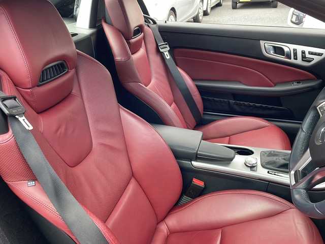 メルセデス・ベンツ ＳＬＫ２００ レーダーセーフティエディション 大阪府 2013(平25)年 1.5万km 白 メーカーHDDナビ/　CD.DVD.BT.フルセグTV/レザーシート/シートヒーター/ベンチレーション/メモリー機能付パワーシート/パドルシフト/HIDライト/ドライブレコーダー/ETC/バックカメラ/社外レーダー/レザーステアリング/ステアリングスイッチ/クルーズコントロール/純正フロアマット/保証書/スペアキー有