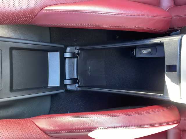 メルセデス・ベンツ ＳＬＫ２００ レーダーセーフティエディション 大阪府 2013(平25)年 1.5万km 白 メーカーHDDナビ/　CD.DVD.BT.フルセグTV/レザーシート/シートヒーター/ベンチレーション/メモリー機能付パワーシート/パドルシフト/HIDライト/ドライブレコーダー/ETC/バックカメラ/社外レーダー/レザーステアリング/ステアリングスイッチ/クルーズコントロール/純正フロアマット/保証書/スペアキー有