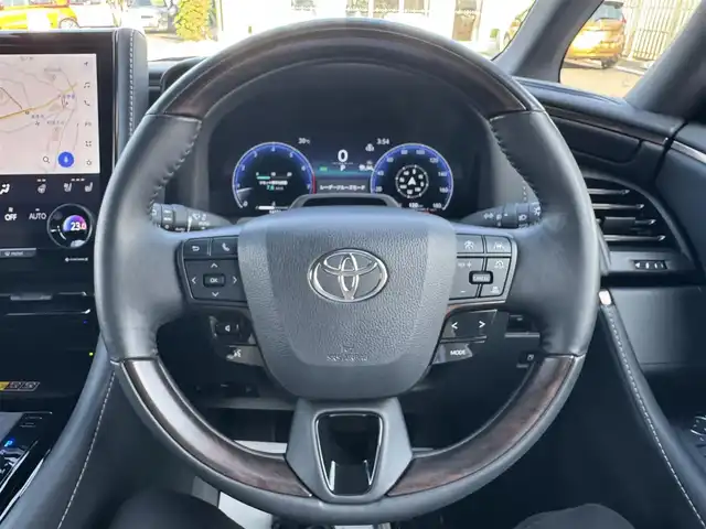 トヨタ アルファード Z 千葉県 2023(令5)年 1.5万km プラチナホワイトパールマイカ ワンオーナー車/トヨタセーフティーセンス/衝突軽減ブレーキ/レーンキープアシスト/レーダークルーズコントロール/ブラインドスポットモニター/純正14インチナビ/フルセグTV/バック＆全方位カメラ/パーキングアシスト/Bluetooth/カープレイ/両側電動スライドドア/ユニバーサルステップ/左右独立ムーンルーフ/セキュリティー/ドライブレコーダー/保証書・取説/スペアキー