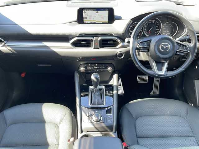 マツダ ＣＸ－５ XD プロアクティブ 道東・釧路十勝 2018(平30)年 7.7万km ジェットブラックマイカ ・４WD/・純正マツダコネクトナビ/(CD・DVD・BT・ラジオ・applecarplay・androidauto・フルセグ）/・全方位カメラ/・純正エンジンスターター/・ETC/・レーダークルーズコントロール/・パワーバックドア/・運転席パワーシート/・前席シートヒーター/・ステアリングヒーター/・横滑り防止装置/・前後コーナーセンサー/・レーンキープアシスト/・LEDヘッドライト/・オートライト/・衝突被害軽減ブレーキ/・スマートキー/・プッシュスタート/・純正１９インチアルミホイール/・社外アルミホイール付冬タイヤ積み込み/（225/65/17 2022年製造 残７mm)/・取扱説明書/・保証書