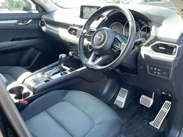 マツダ ＣＸ－５ XD プロアクティブ 道東・釧路十勝 2018(平30)年 7.7万km ジェットブラックマイカ ・４WD/・純正マツダコネクトナビ/(CD・DVD・BT・ラジオ・applecarplay・androidauto・フルセグ）/・全方位カメラ/・純正エンジンスターター/・ETC/・レーダークルーズコントロール/・パワーバックドア/・運転席パワーシート/・前席シートヒーター/・ステアリングヒーター/・横滑り防止装置/・前後コーナーセンサー/・レーンキープアシスト/・LEDヘッドライト/・オートライト/・衝突被害軽減ブレーキ/・スマートキー/・プッシュスタート/・純正１９インチアルミホイール/・社外アルミホイール付冬タイヤ積み込み/（225/65/17 2022年製造 残７mm)/・取扱説明書/・保証書