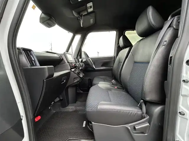 ダイハツ タント カスタム RS 鳥取県 2022(令4)年 3.9万km シャイニングホワイトパール ターボ車/純正ナビ/フルセグ/DVD/CD/BT/USB/全方位カメラ/スマートアシスト/前後クリアランスソナー/ブレーキホールド/レーンキープアシスト/両側パワースライド/ハーフレザーシート/前席シートヒーター/LEDヘッドライト/フォグライト/純正15インチアルミホイール/プッシュエンジンスタート/アイドリングストップ/フロアマット/ドアバイザー/保証書・取扱説明書