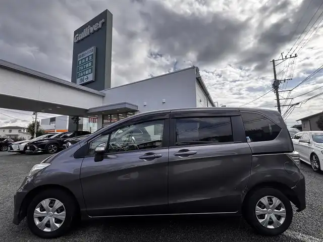 ホンダ フリード G プレミアムエディション 熊本県 2015(平27)年 8.4万km モダンスティールM 純正ナビ（VXM-152VFi）/【フルセグTV/Bluetooth/CD/DVD】/バックカメラ/両側パワースライドドア/クルーズコントロール/ビルトインETC/オートライト/ウィンカーミラー/ステアリングスイッチ/純正フロアマット/純正ドアバイザー/横滑り防止/盗難防止装置/保証書/取扱説明書