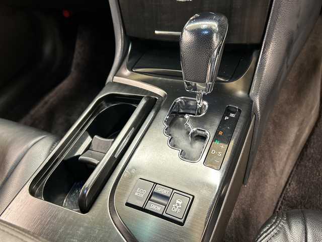 トヨタ クラウン アスリート Gパッケージ 道央・札幌 2009(平21)年 12.6万km ブラック 純正ナビ//プッシュスタート//ドアバイザー//パワーウィンド//ＥＴＣ//エンジンスタータ//クルーズコントロール//オートライト//パワーシート//純正ＨＩＤ