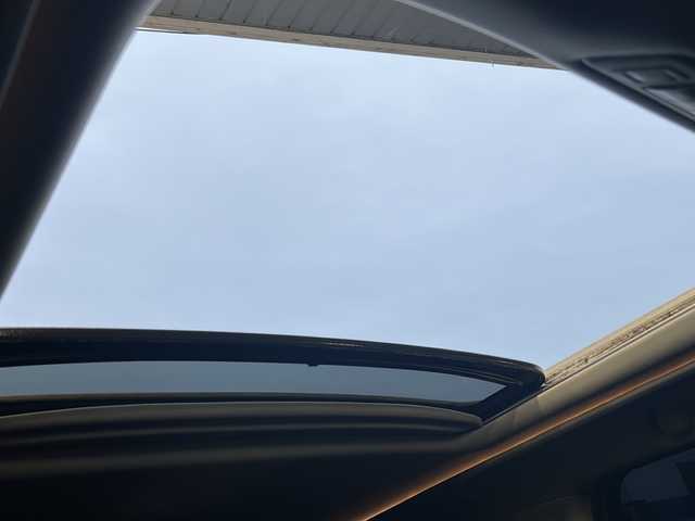 トヨタ アルファード 240S タイプゴールド 岐阜県 2013(平25)年 10.3万km ホワイトパールクリスタルシャイン ワンオーナー/ALPINE8インチナビ/フルセグTV/DVD/CD/HDD/AM/FM/SD/USB/Bluetooth/外部入力/ダブルサンルーフ/後席フリップダウンALPINEモニター/クルーズコントロール/ハーフレザーシート/ビルトインETC/パワーバックドア/両側パワースライドドア/ウッドステアリング/バックカメラ/プッシュスタート/スマートキー/nanoe/ECOMODE/電動格納ミラー/３列シート/純正マット/オートエアコン/オートライト/横滑り防止装置/ROOMライト