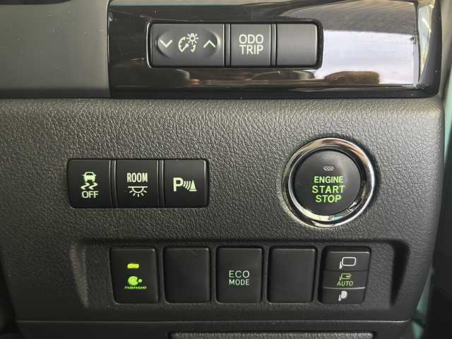 トヨタ アルファード 240S タイプゴールド 岐阜県 2013(平25)年 10.3万km ホワイトパールクリスタルシャイン ワンオーナー/ALPINE8インチナビ/フルセグTV/DVD/CD/HDD/AM/FM/SD/USB/Bluetooth/外部入力/ダブルサンルーフ/後席フリップダウンALPINEモニター/クルーズコントロール/ハーフレザーシート/ビルトインETC/パワーバックドア/両側パワースライドドア/ウッドステアリング/バックカメラ/プッシュスタート/スマートキー/nanoe/ECOMODE/電動格納ミラー/３列シート/純正マット/オートエアコン/オートライト/横滑り防止装置/ROOMライト