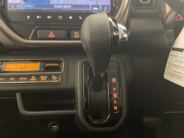 スズキ ハスラー Jスタイル Ⅱ ターボ 宮崎県 2023(令5)年 1.4万km アーバンブラウンパールメタリック/ソフトベージュ2トーン SUZUKI Safety Support/〇デュアルカメラブレーキサポート/〇後退時ブレーキサポート/〇誤発進抑制機能（前方・後方）/〇車線逸脱警報機能/〇車線逸脱抑制機能/〇ふらつき警報機能/〇標識認識機能/〇ハイビームアシスト/〇先行車発進お知らせ機能/〇アダプティブクルーズコントロール（全車速追従機能付き）/〇コーナーセンサー/純正9インチナビ/フルセグTV/CD/DVD/Bluetooth/全方位カメラ/シートヒーター/LEDヘッドライト/ビルトインETC/アイドリングストップ/純正15インチAW/ルーフレール