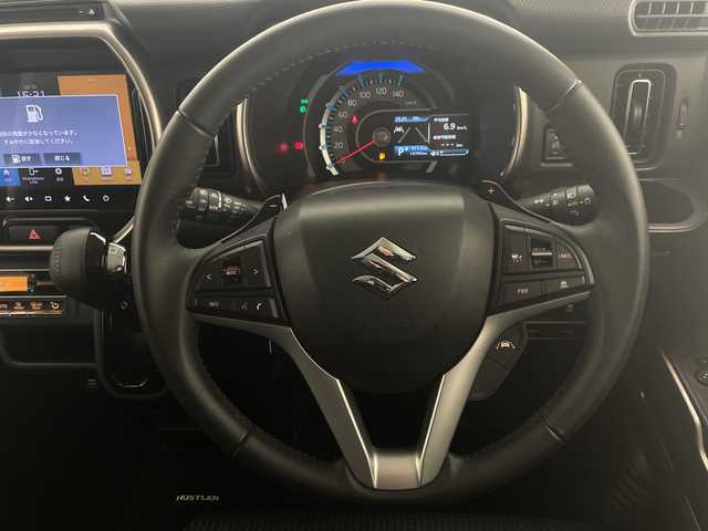 スズキ ハスラー Jスタイル Ⅱ ターボ 宮崎県 2023(令5)年 1.4万km アーバンブラウンパールメタリック/ソフトベージュ2トーン SUZUKI Safety Support/〇デュアルカメラブレーキサポート/〇後退時ブレーキサポート/〇誤発進抑制機能（前方・後方）/〇車線逸脱警報機能/〇車線逸脱抑制機能/〇ふらつき警報機能/〇標識認識機能/〇ハイビームアシスト/〇先行車発進お知らせ機能/〇アダプティブクルーズコントロール（全車速追従機能付き）/〇コーナーセンサー/純正9インチナビ/フルセグTV/CD/DVD/Bluetooth/全方位カメラ/シートヒーター/LEDヘッドライト/ビルトインETC/アイドリングストップ/純正15インチAW/ルーフレール