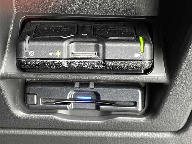 マツダ ＣＸ－６０ XD エクスクルーシブモード 熊本県 2023(令5)年 2.5万km プラチナクォーツメタリック ４WD/サンルーフ/BOSEサウンドシステム/純正ナビ（ＡｐｐｌＣａｒＰｌａｙ・ＡｎｄｒｏｉｄＡｕｔｏ・ＢＴ・フルセグ・ＵＳＢ）/アラウンドビューモニター　/ビルトインＥＴＣ２．０　/社外前後ドライブレコーダー　/衝突軽減ブレーキ/レーンキープアシスト/前後誤発進抑制/車線逸脱警報/ブラインドスポットモニター/標識認識機能/アダブティブクルーズコントロール/アイドリングストップ/ヘッドアップディスプレイ/パワーバックドア/前後クリアランスソナー　/全席シートヒータ/前席エアーシート/前席パワーシート/ステアリングヒーター/純正フロアマット/純正２０インチAW/オートライト/オートマチックハイビーム/フォグライト/スマートキー/プッシュスタート/スペアキー1本/保証書